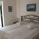 One-bedroom